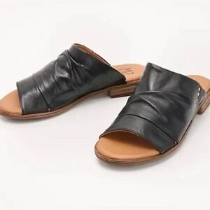 Miz Mooz black Leather Slide Sandals Size Wide 40/ US 9